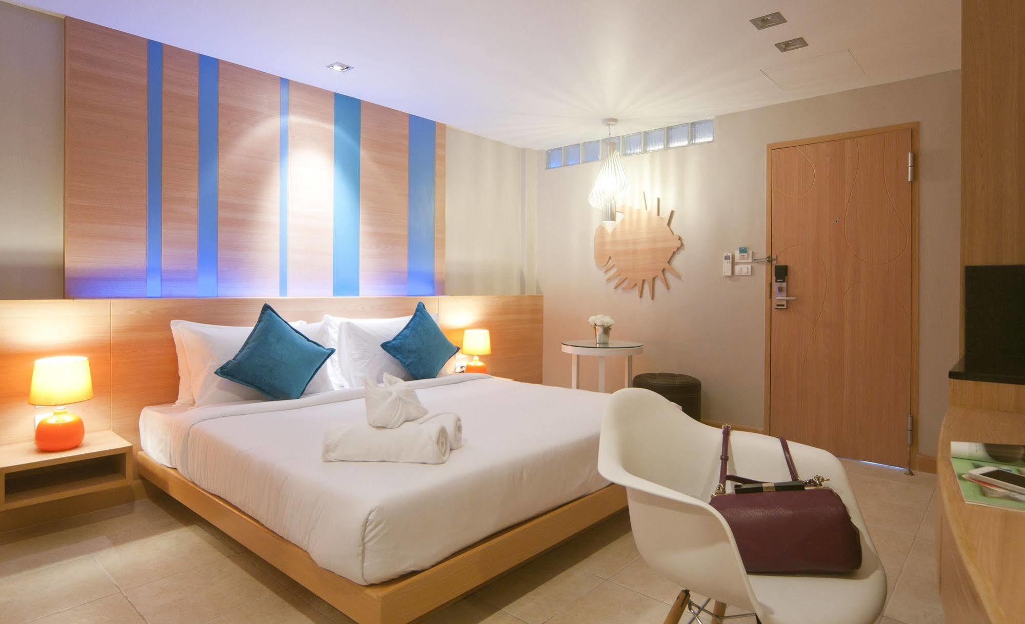 Ratana Platinum Resort Kamala Exterior photo